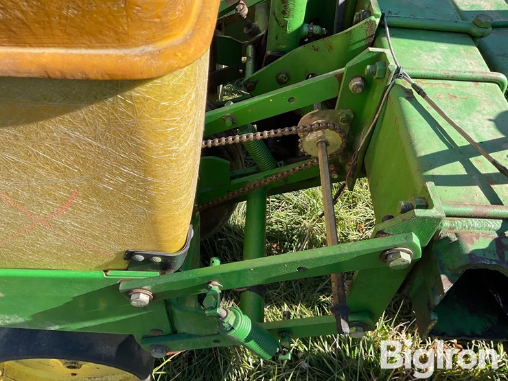 john-deere-7000-image-12