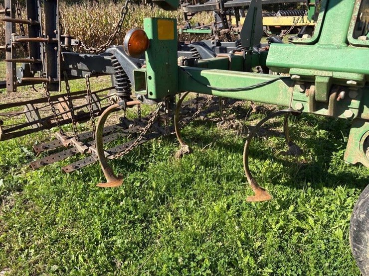 john-deere-726-image-10