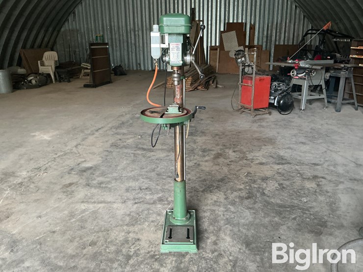 central-machinery-t-583-drill-press-image-2