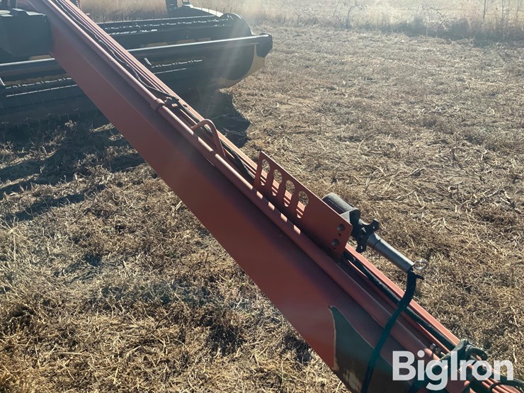 new-holland-1475-image-18