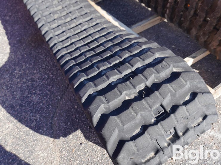 bobcat-t870-image-20