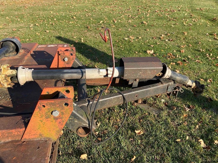 bush-hog-2512-image-24