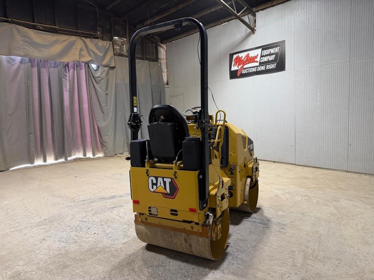 2019-caterpillar-cb1.7-image-5