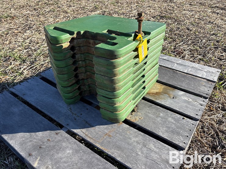 john-deere-10-image-1