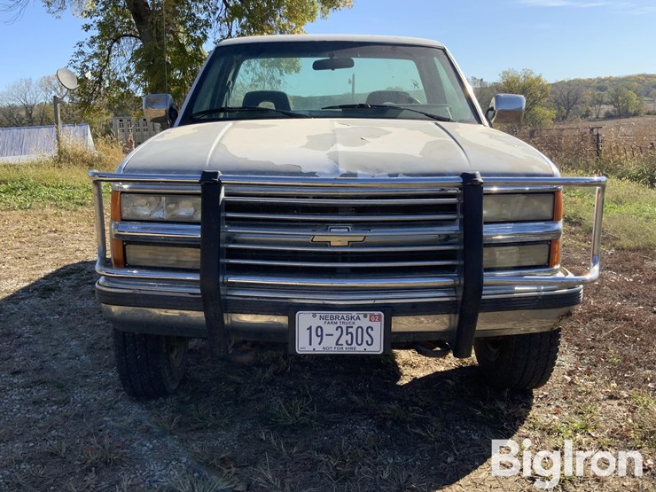 1994-chevrolet-silverado-3500-image-2