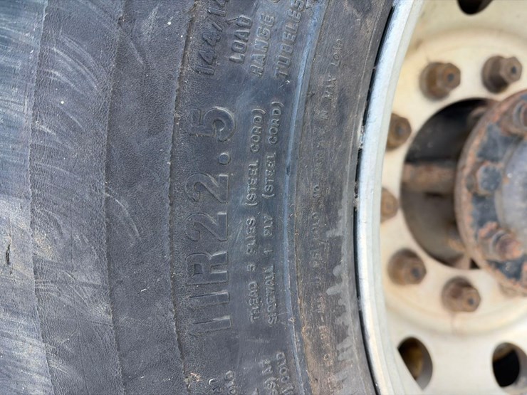 international-dt466-image-10