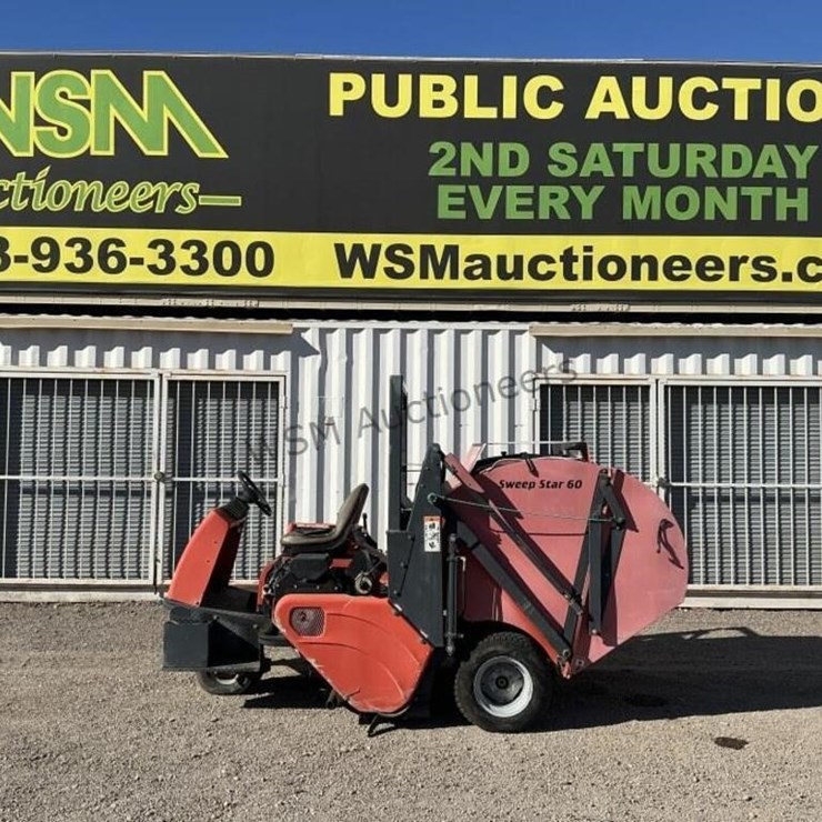 Smithco Sweep Star 60 Mower