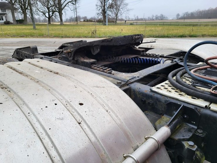 kenworth-t600-image-37