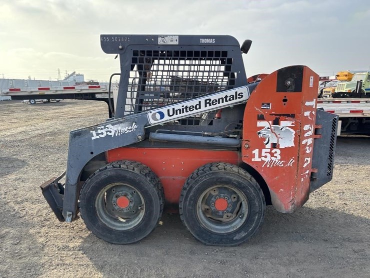 2003-thomas-t153-skid-steer-loader-image-5