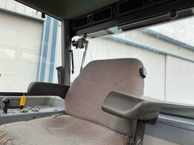 case-ih-7140-image-49