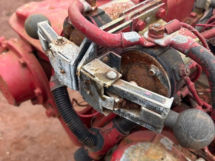 caterpillar-3208-image-7