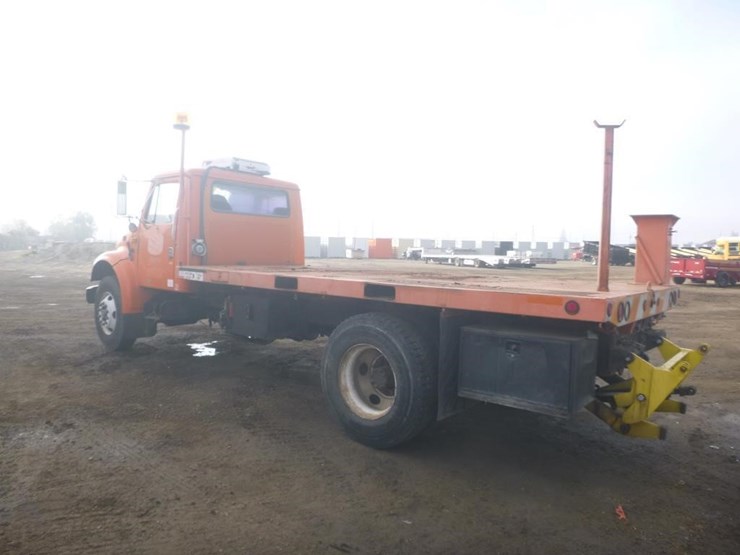 international-4700-image-4