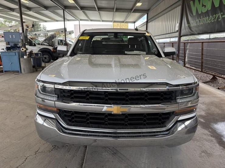 2019-chevrolet-silverado-1500-image-3