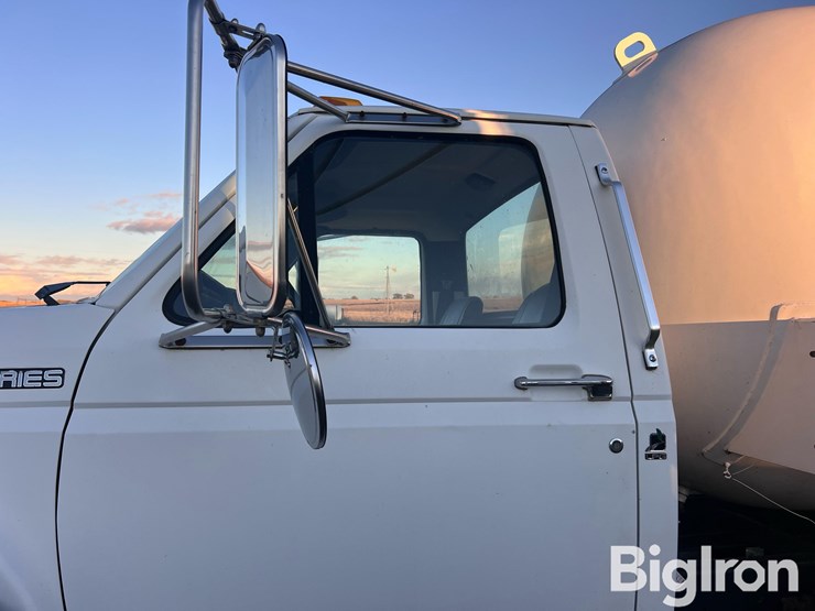 1998-ford-f700-image-18