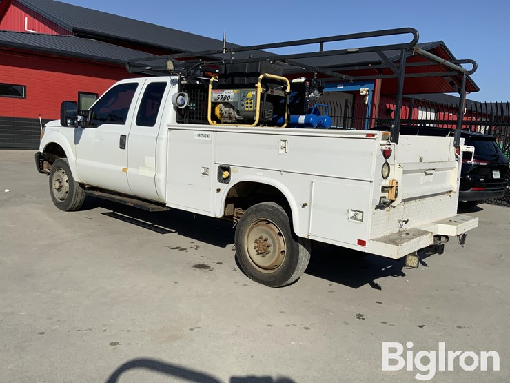 ford-f350-xl-image-7