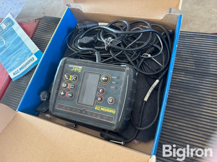 teejet-center-line-220-guidance-system-image-7