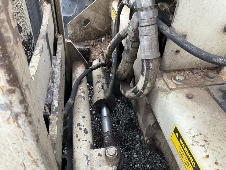 #1355-•-ingersoll-rand-706f-forklift-image-17