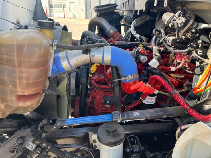 international-durastar-4300-image-9