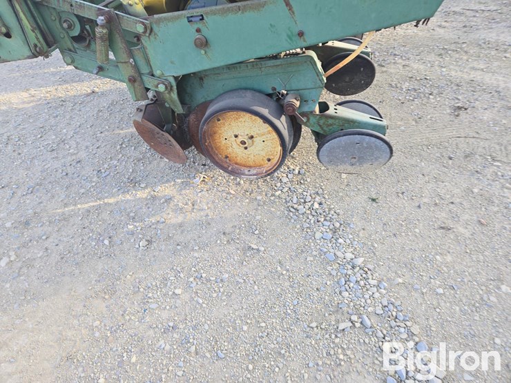 john-deere-7000-image-13