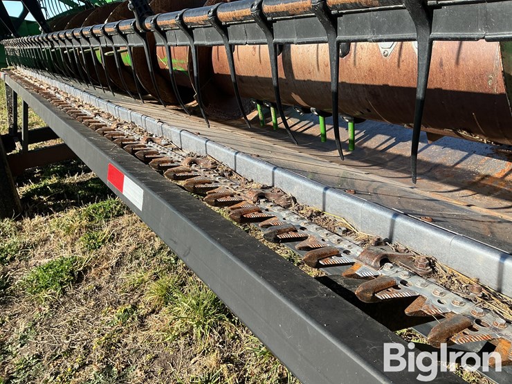 john-deere-630f-image-15