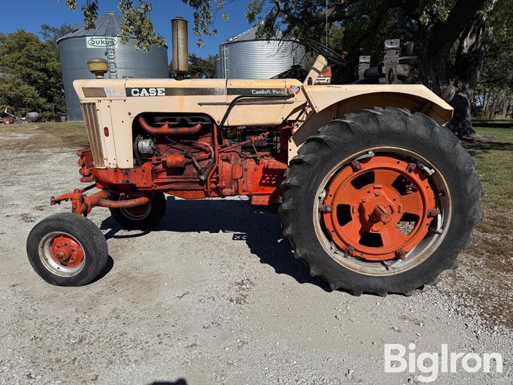 case-730-2wd-tractor-image-8