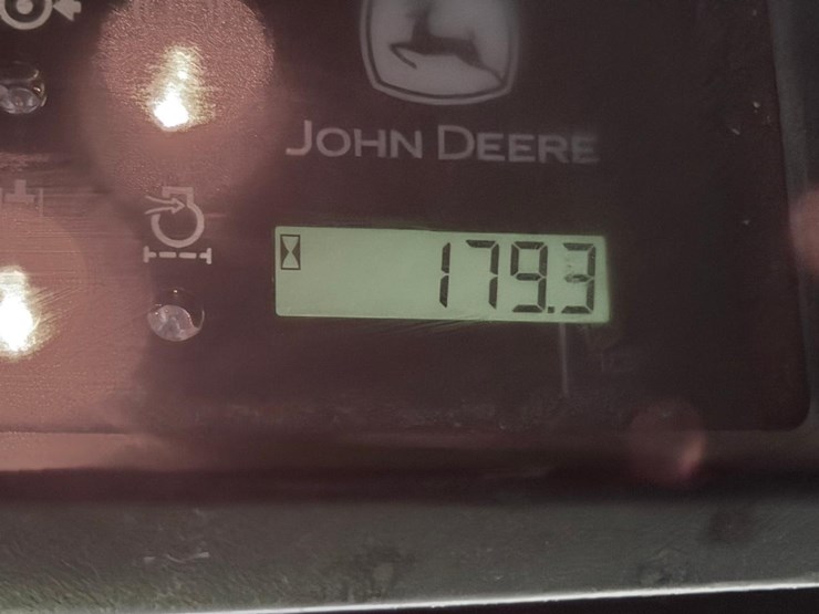 john-deere-260-image-18