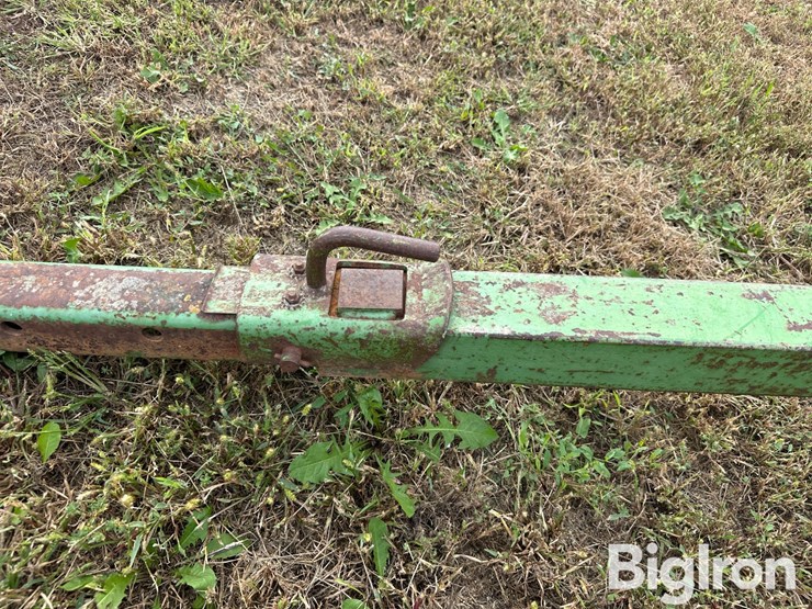 john-deere-1065-image-11