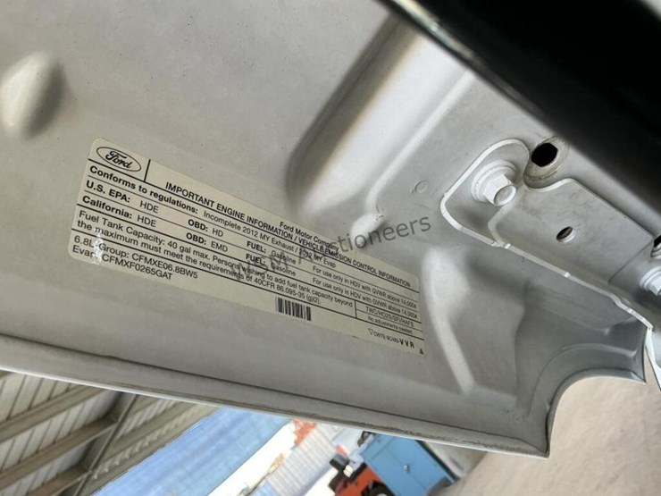 2012-ford-f550-image-9