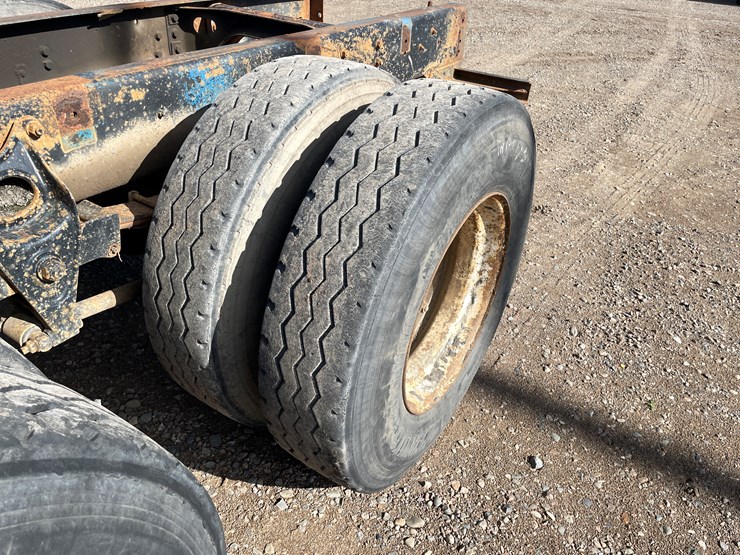 international-9300-image-11