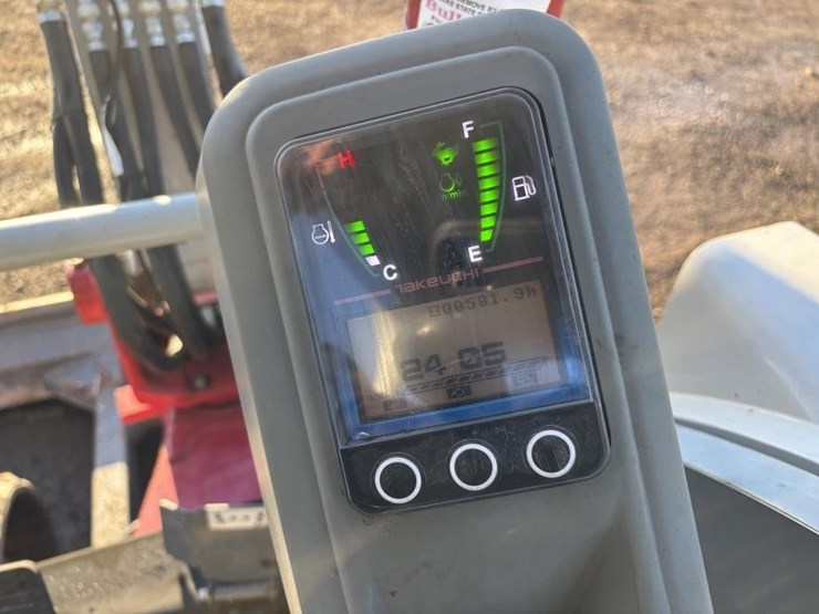 takeuchi-tb230-image-33