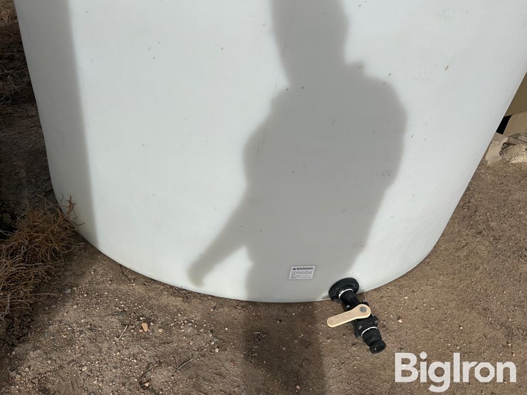 3,000-gallon-flat-bottom-tank-image-12