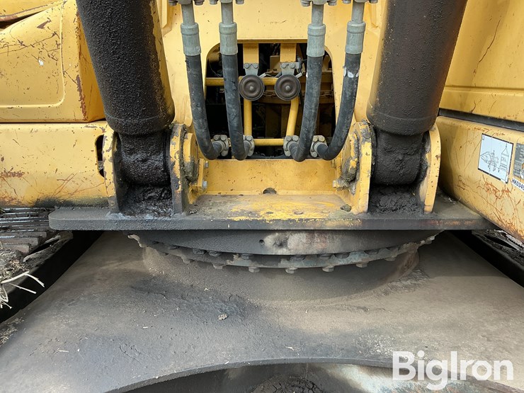 komatsu-pc200-lc-image-16