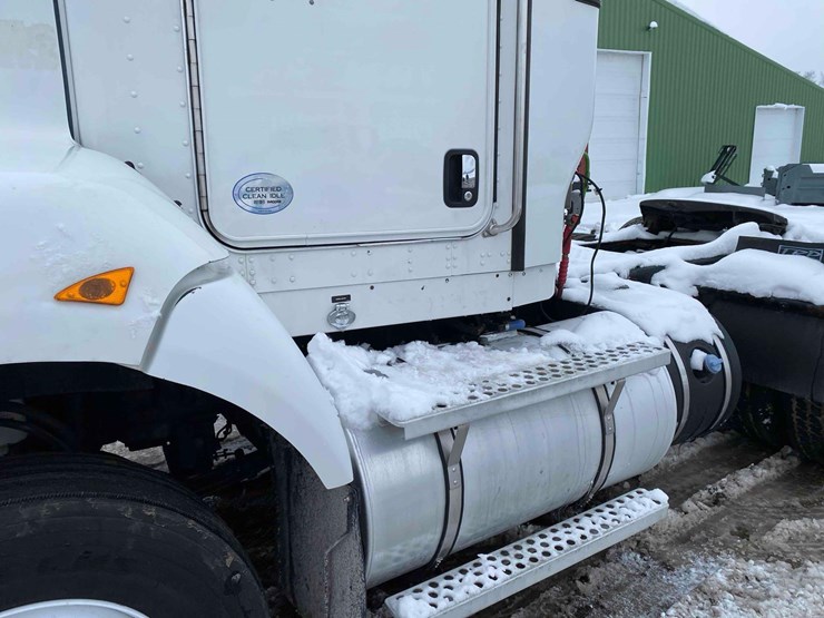 2016-kenworth-t400-image-9