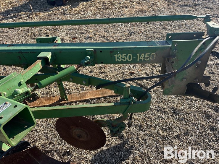 john-deere-1350-1450-image-11