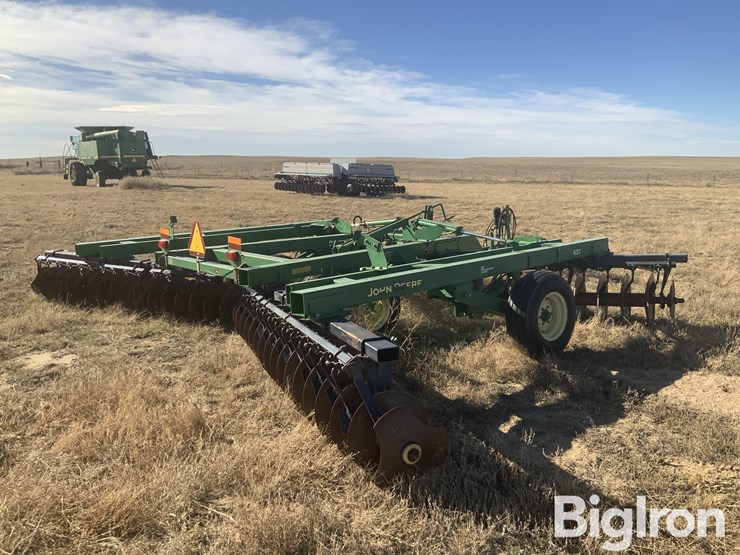 john-deere-637-image-5