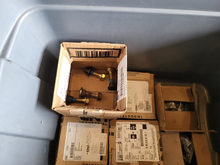 2014-new-holland-h7230-image-43