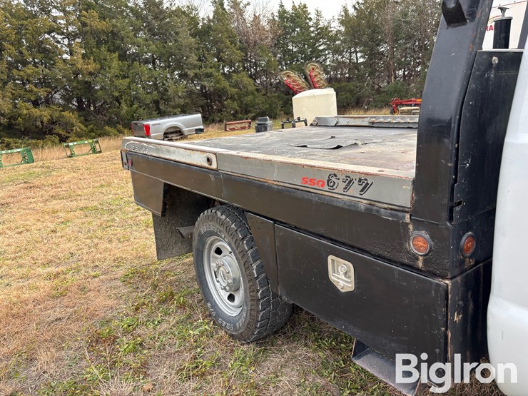 2011-ford-f350-image-13