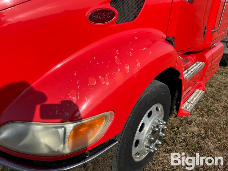 2006-peterbilt-387-image-13