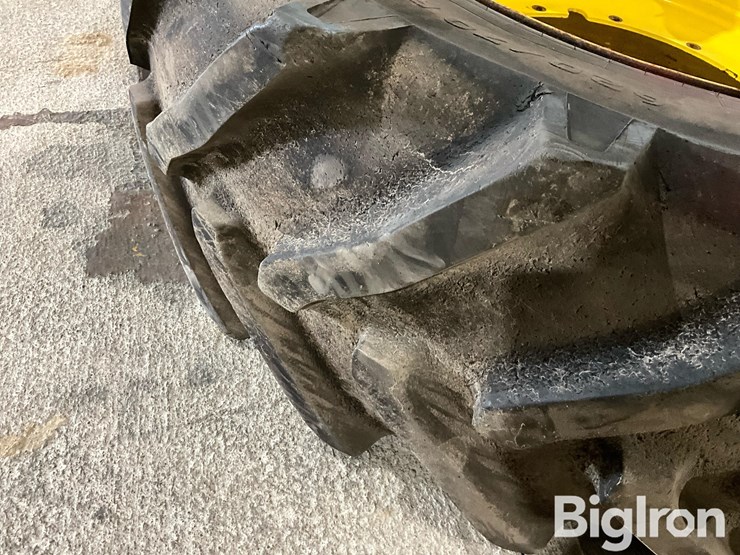 john-deere-4940-image-15