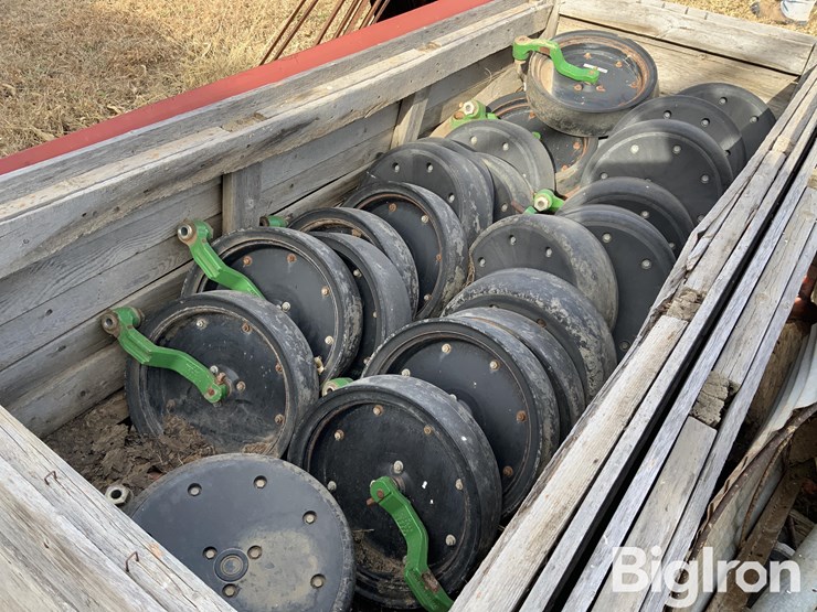 john-deere-26-image-5