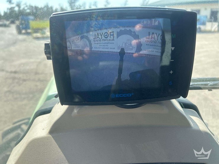 john-deere-6135e-image-13