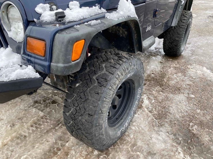 jeep-wrangler-image-7