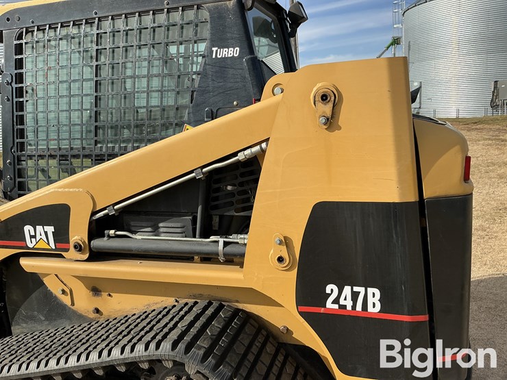 caterpillar-247b-image-18
