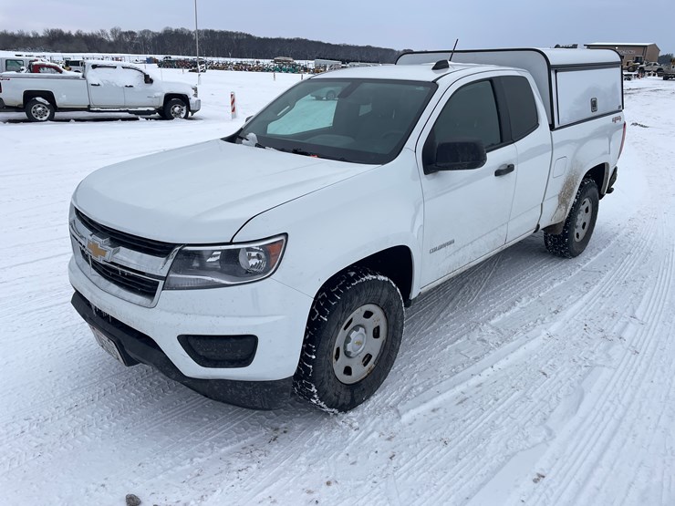 #1167-•-2016-chevrolet-colorado-pickup-truck-(has-wi-title)-image-1