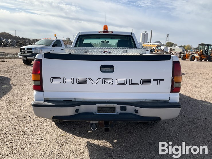 2002-chevrolet-1500-image-6