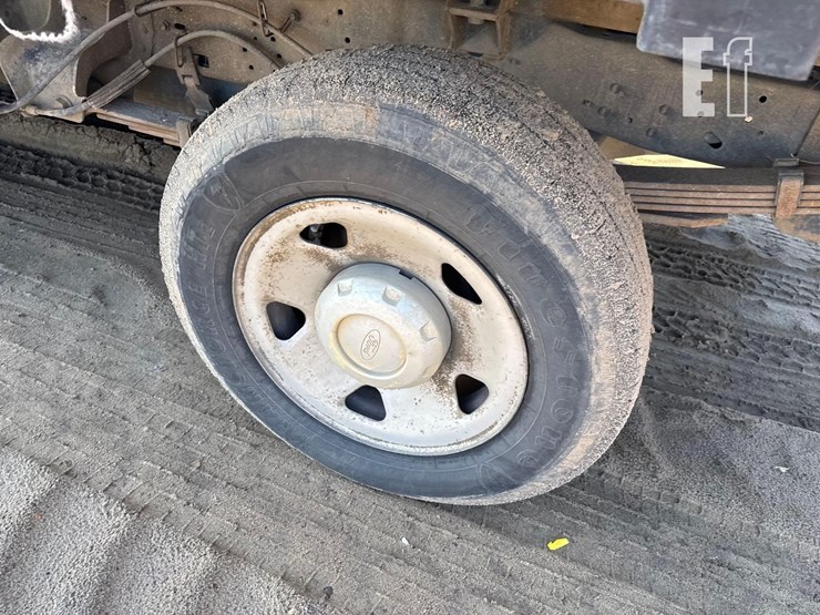 2009-ford-f250-sd-xl-image-9