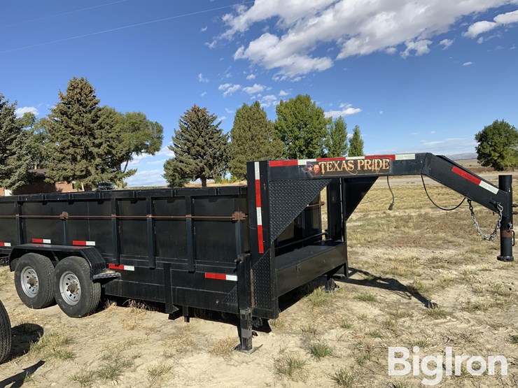 2019-texas-pride-image-4