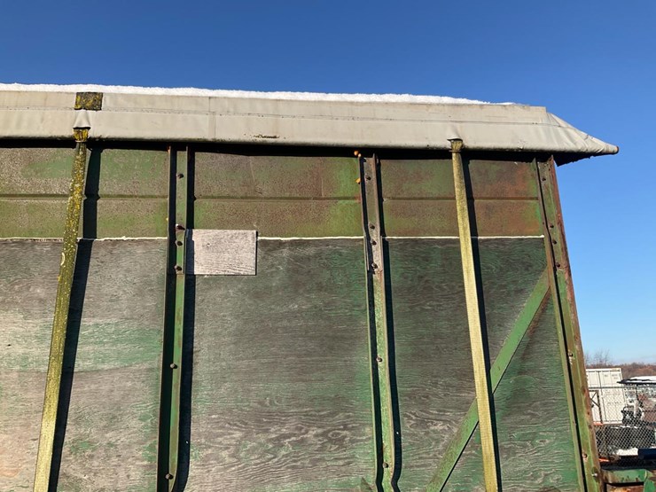 #2300-•-sawdust-trailer-image-18