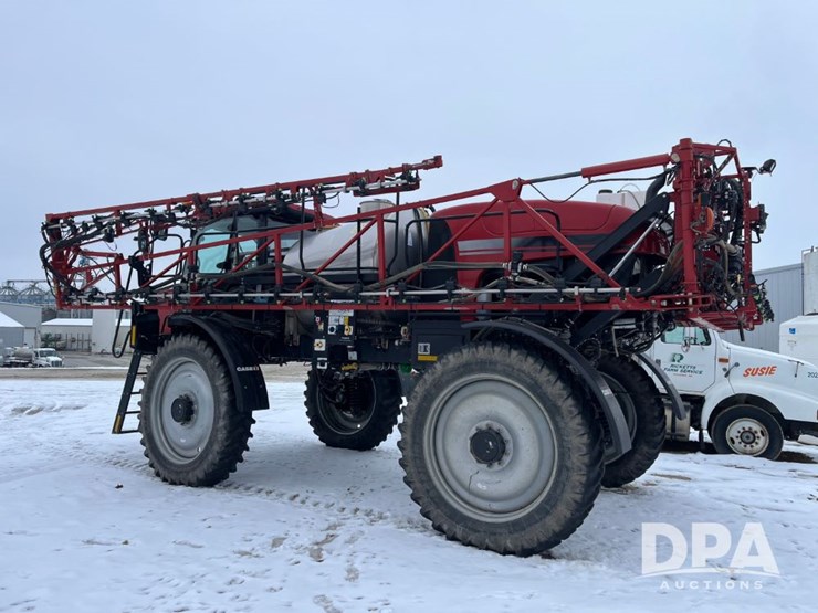 case-ih-patriot-3340-image-12