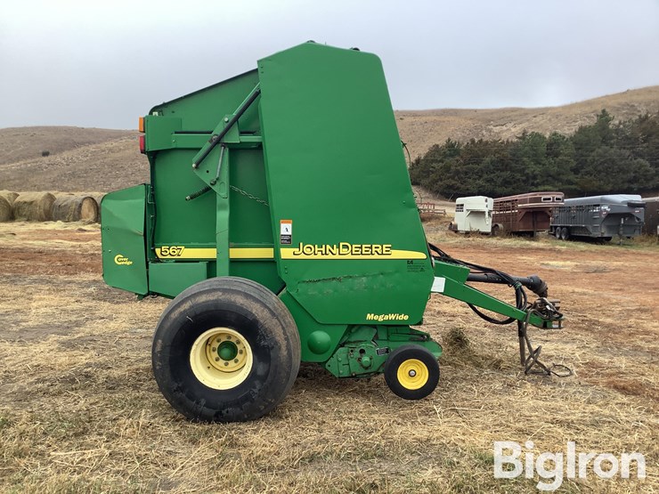 john-deere-567-image-4